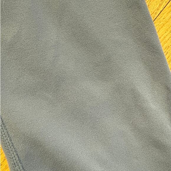 Splits 59 - Racer Back Sports Bra & High Waist Leggings in Blueish Gray - Picture 7 of 7